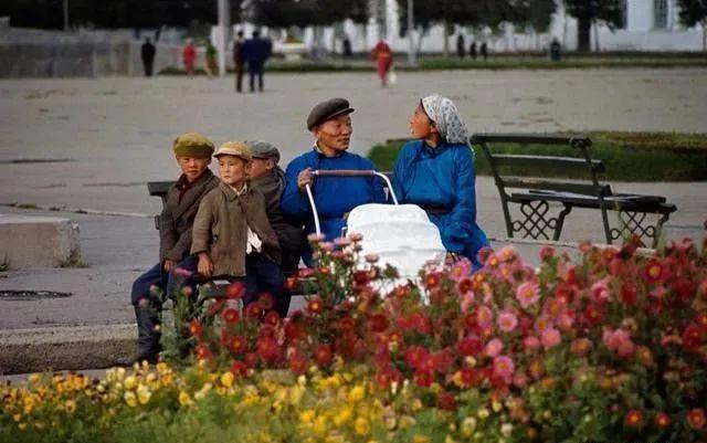 60年代的蒙古国首都乌兰巴托pg电子中文模拟器老照片：(图3)